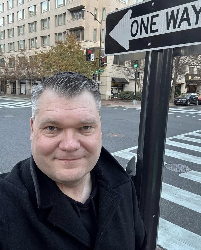 Washingtonista kotiseudulle